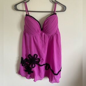 La vie en Rose fuchsia babydoll chemise with black floral texture design